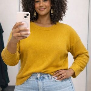 J.Jill soft cotton long sleeved sweater with ribbed waist details Sz M cozy